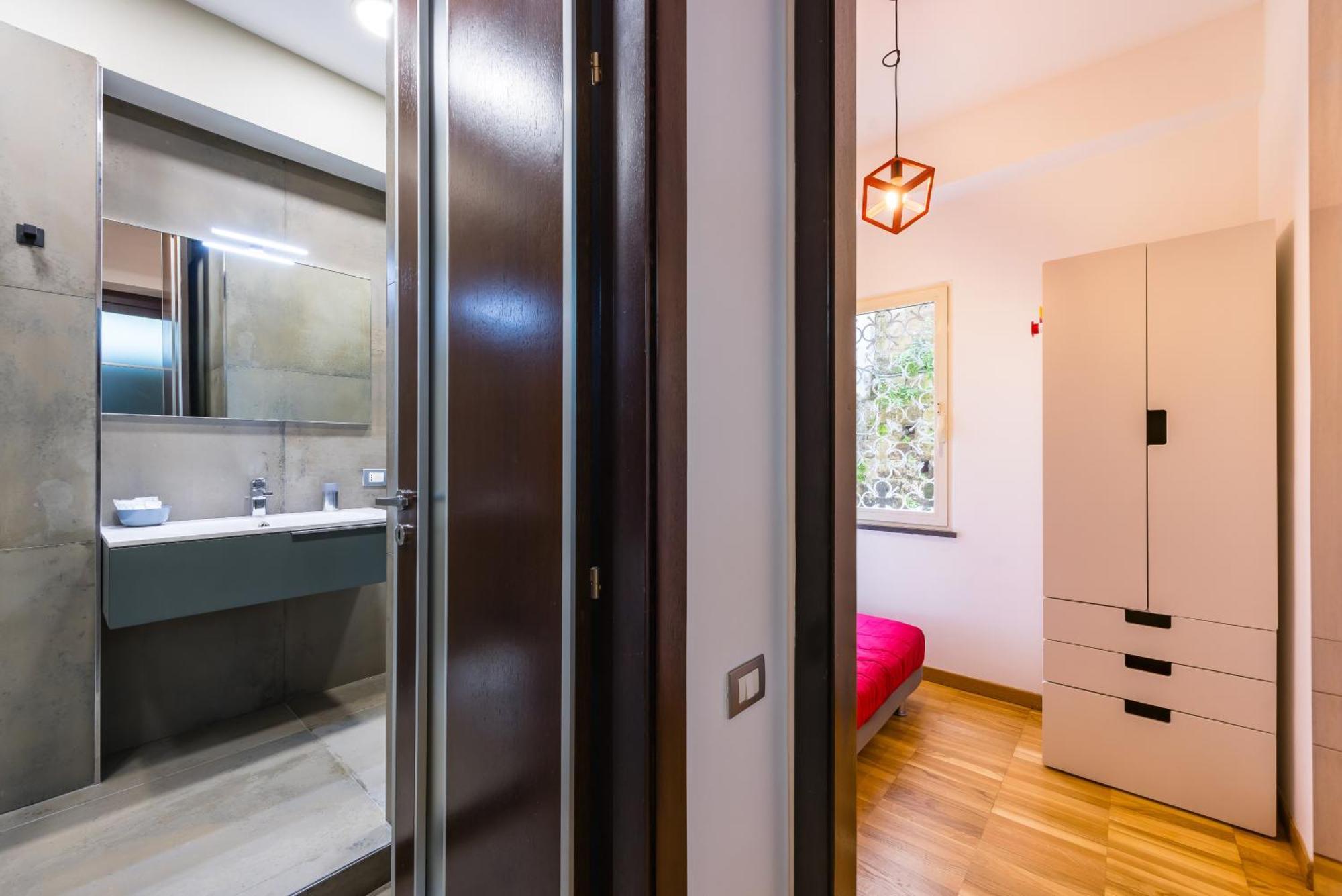 Fresh And Trendy Flat At Vomero Appartement