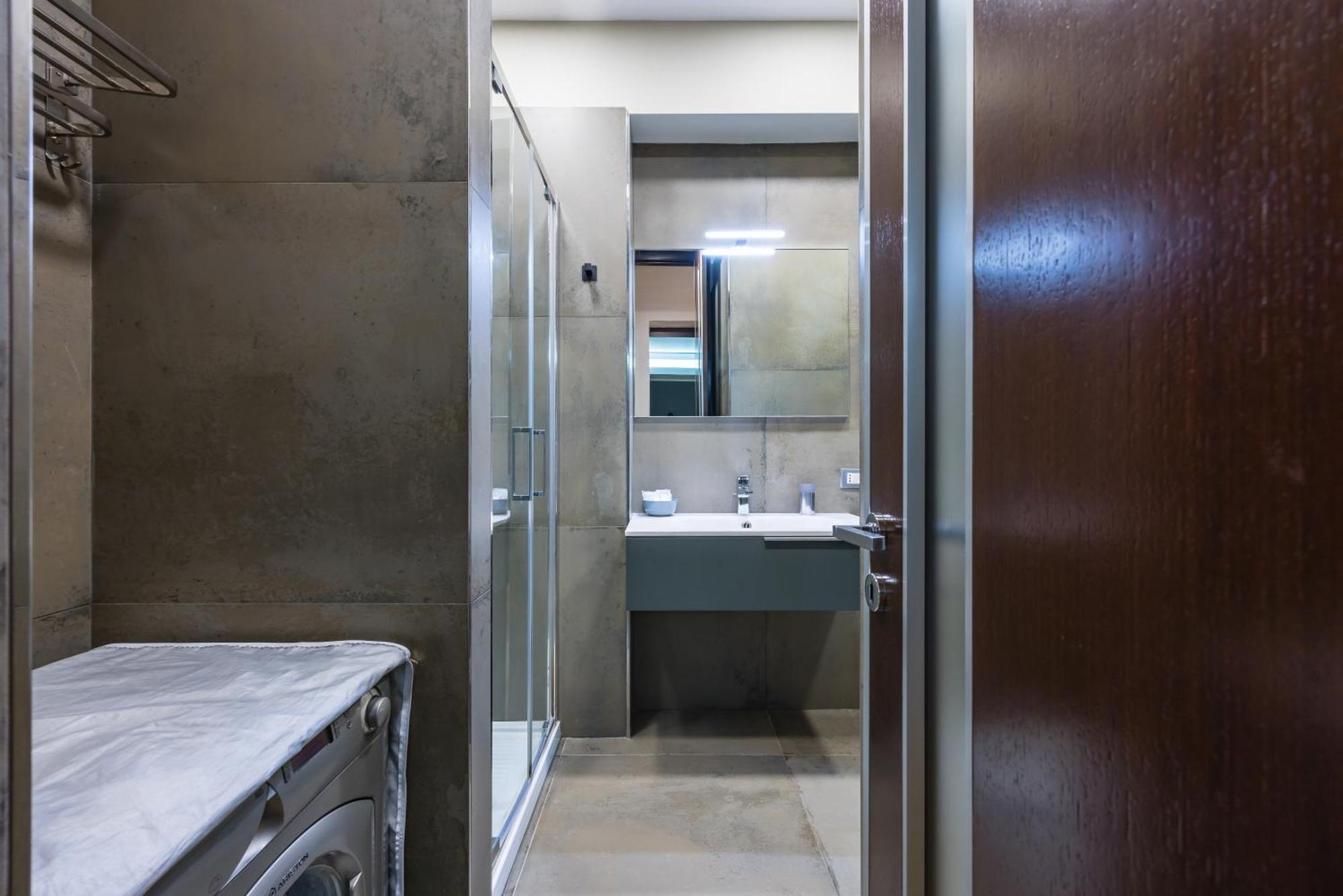 Fresh And Trendy Flat At Vomero