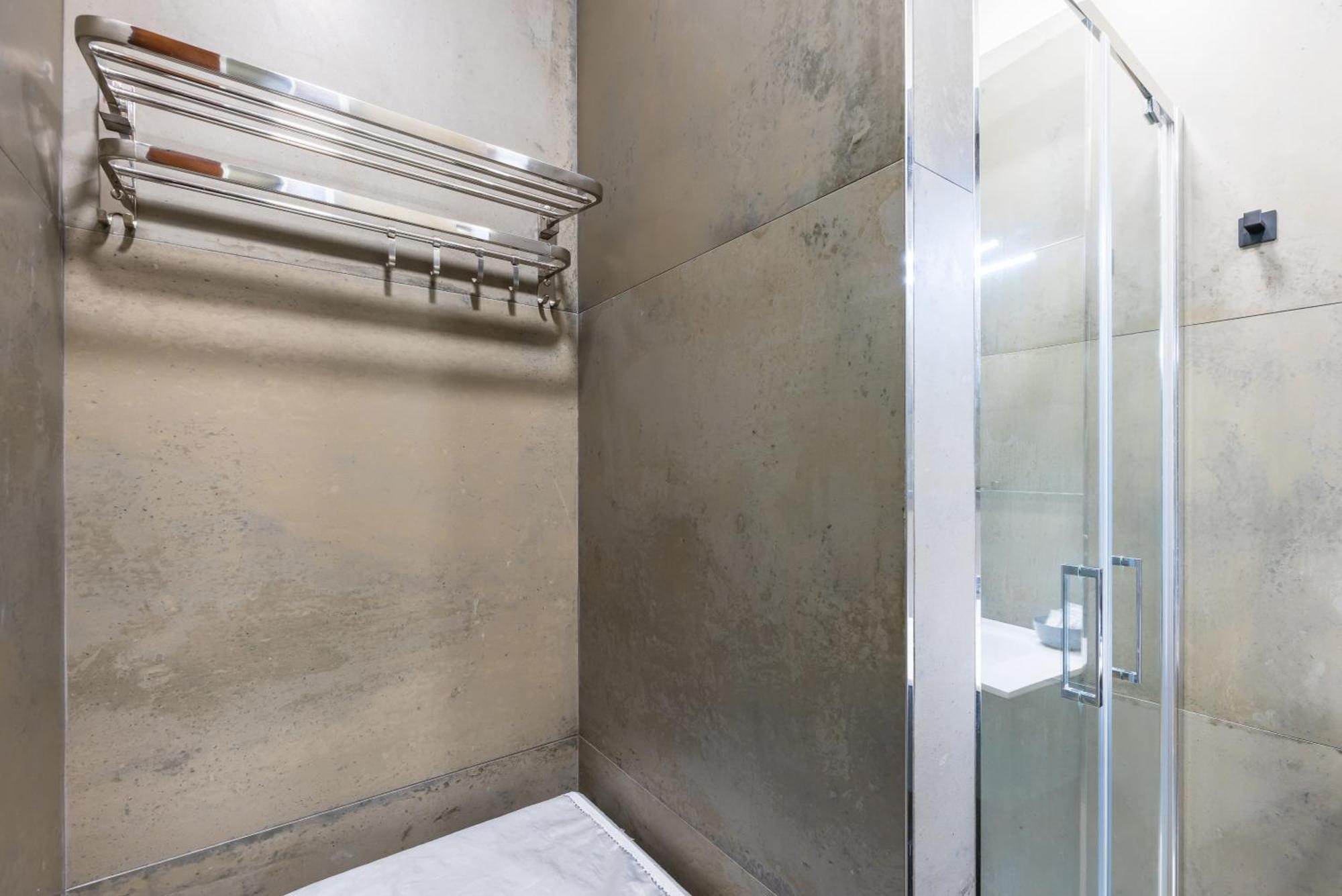 Fresh And Trendy Flat At Vomero Appartamento Napoli