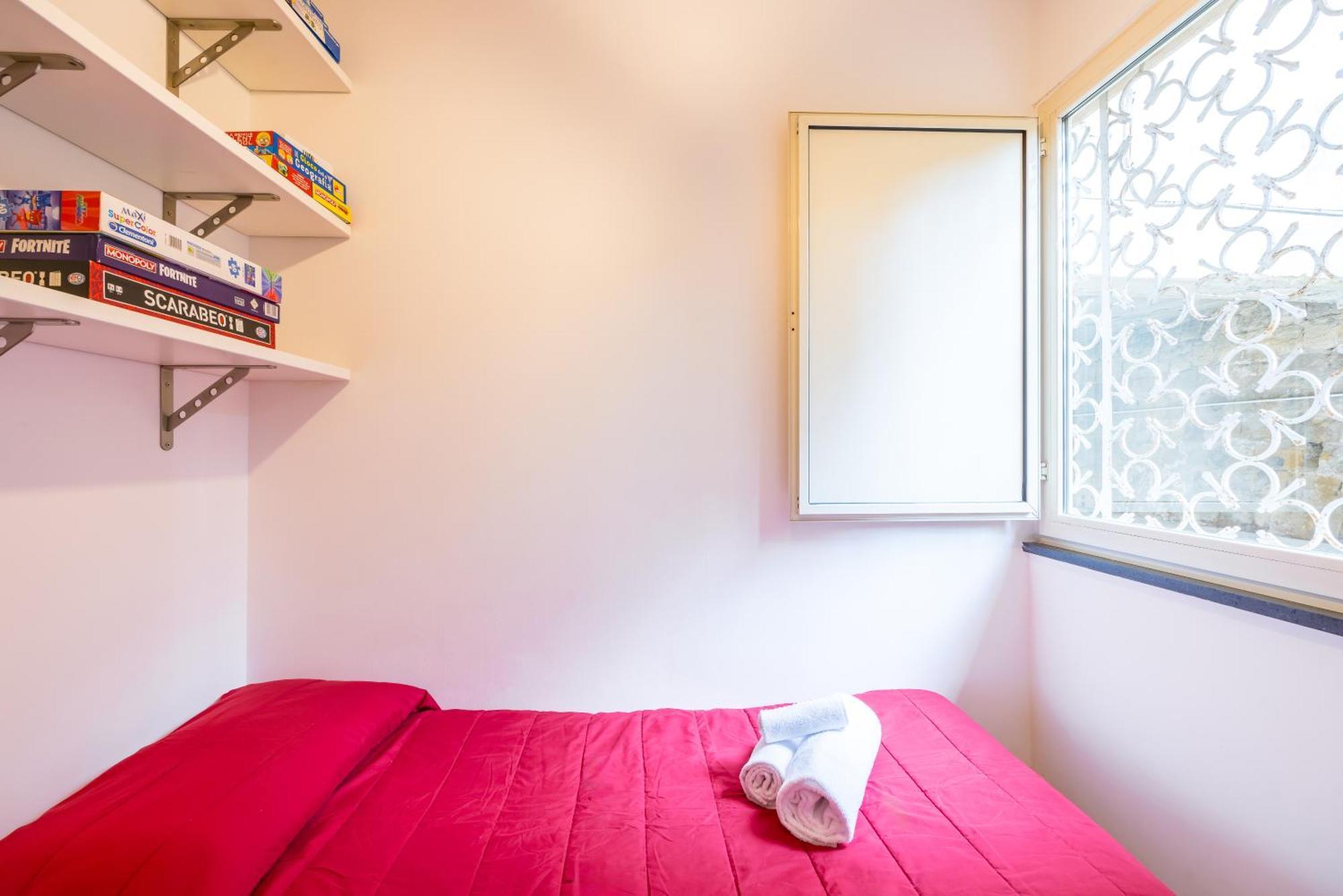 Fresh And Trendy Flat At Vomero